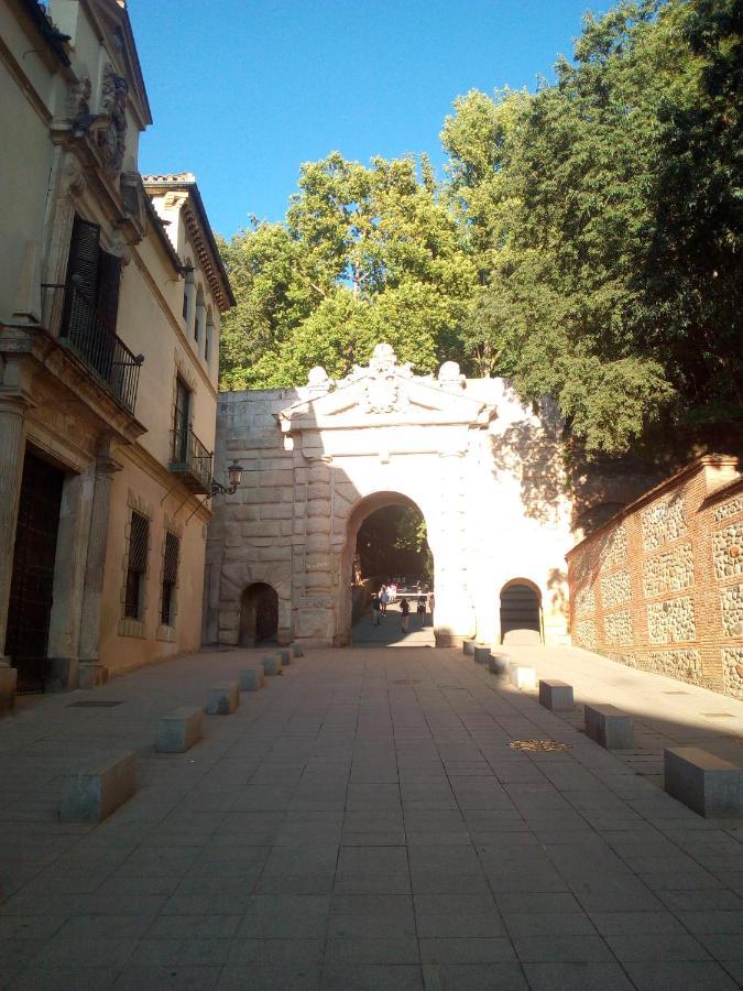Apartamento Castillo Granada Luaran gambar