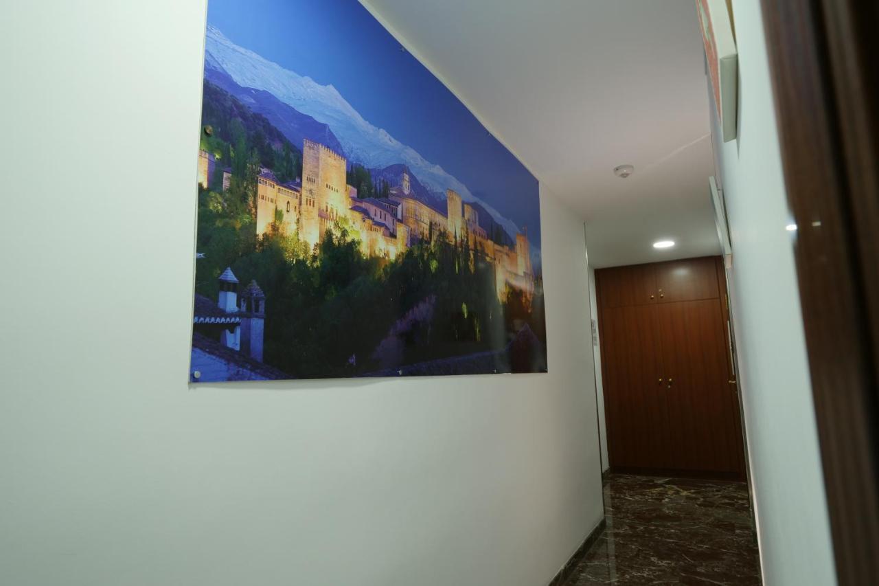 Apartamento Castillo Granada Luaran gambar