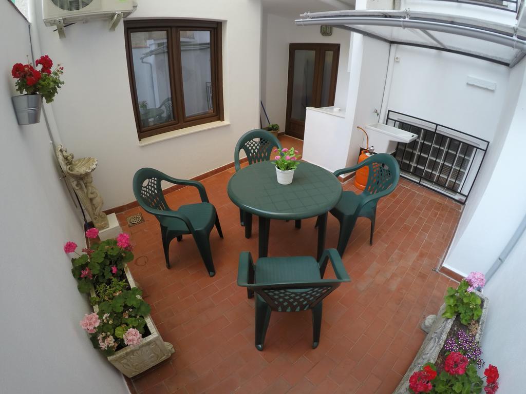 Apartamento Castillo Granada Luaran gambar