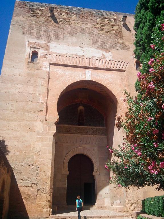 Apartamento Castillo Granada Luaran gambar